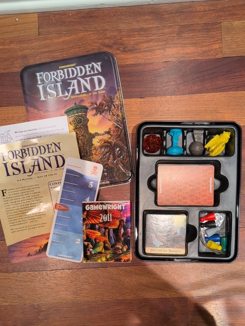 Forbidden Island By Gamewright Board Game Tin - NWOT